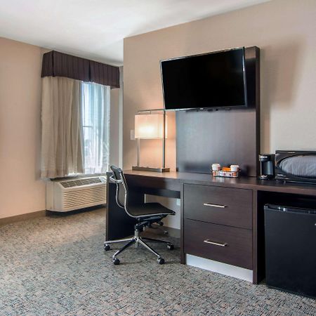 Clarion Inn & Suites Atlanta Downtown Extérieur photo